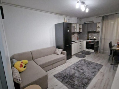 Apartament 2 camere decomandat, etaj 1/3,Bulevardul Metalurgiei/Berceni